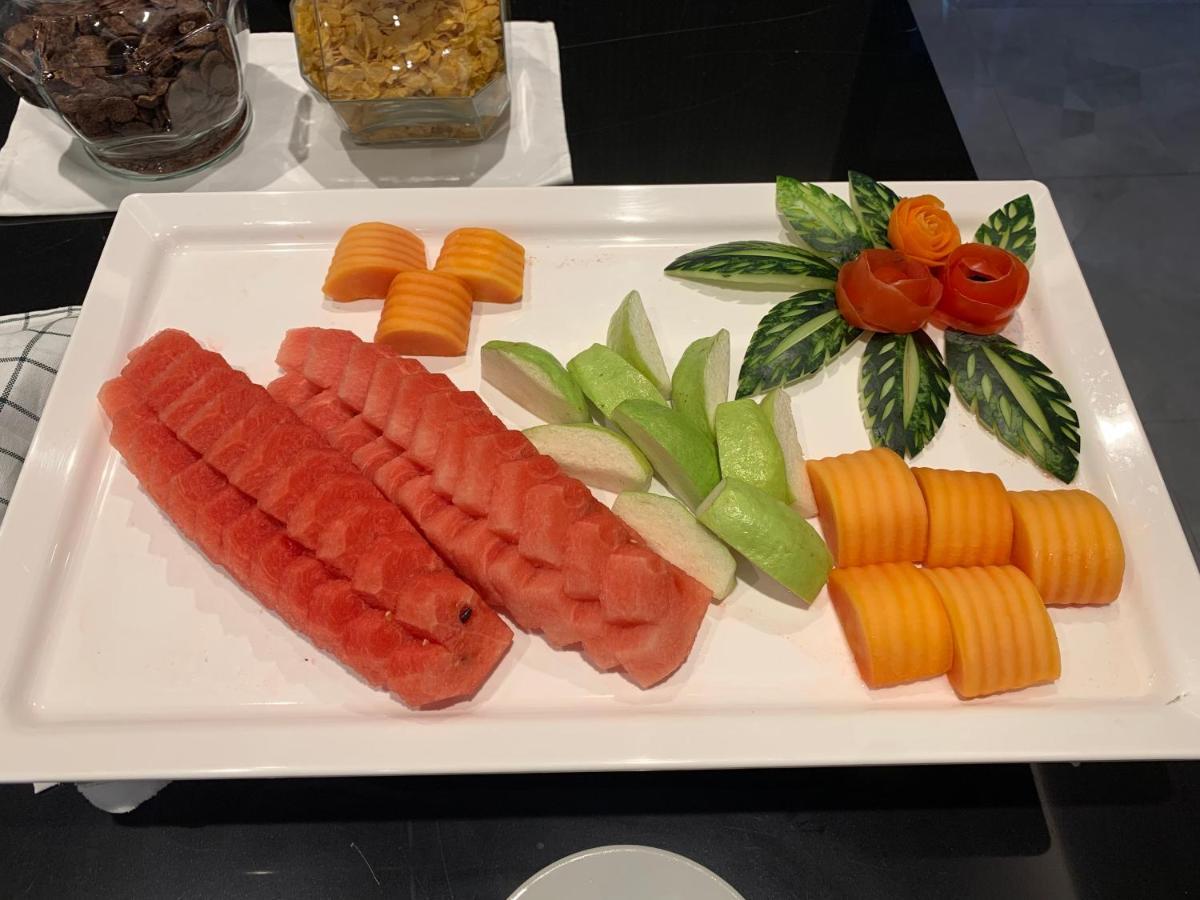 Thana Wisut Hotel Bangkok Kültér fotó