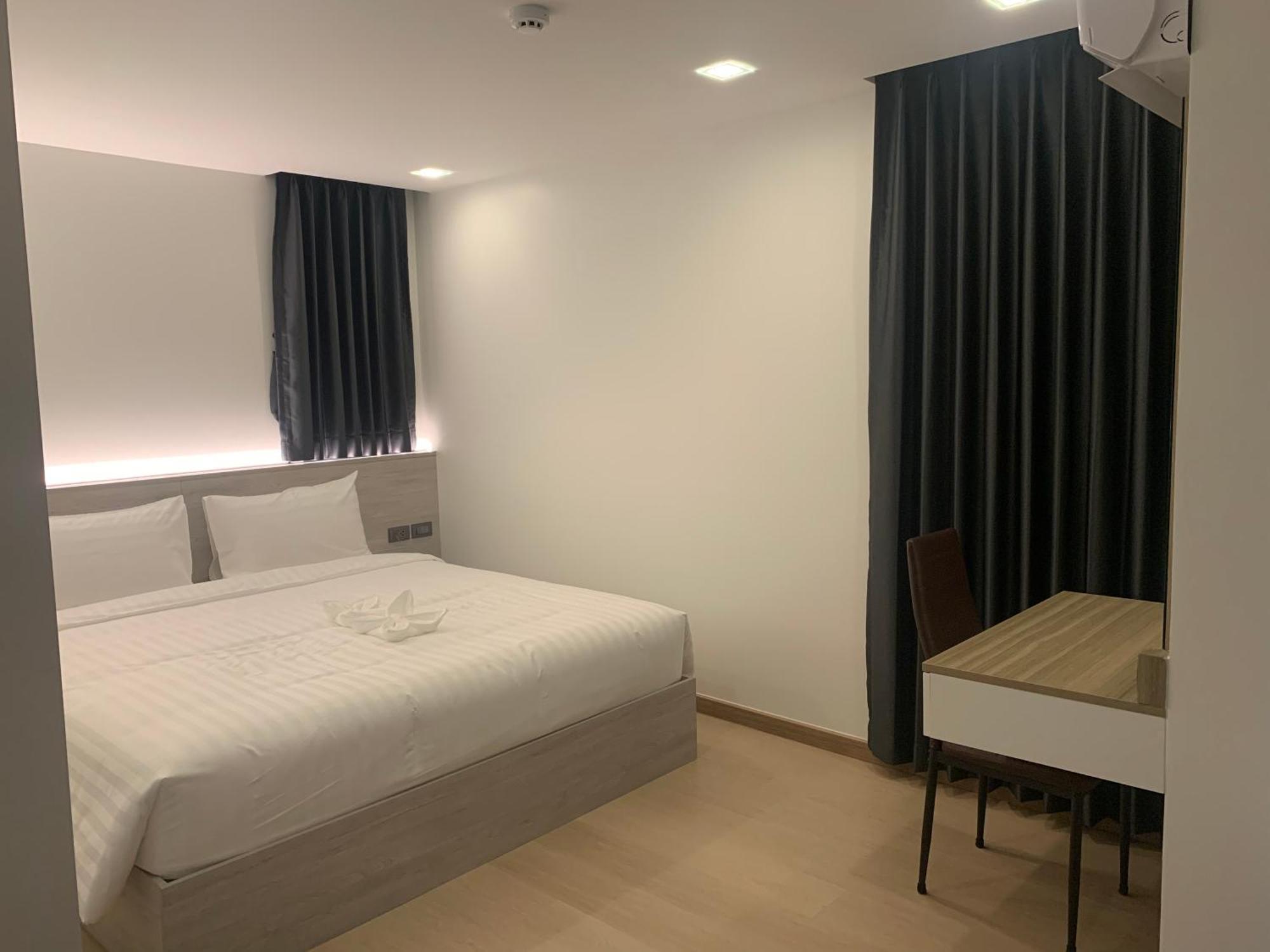 Thana Wisut Hotel Bangkok Kültér fotó