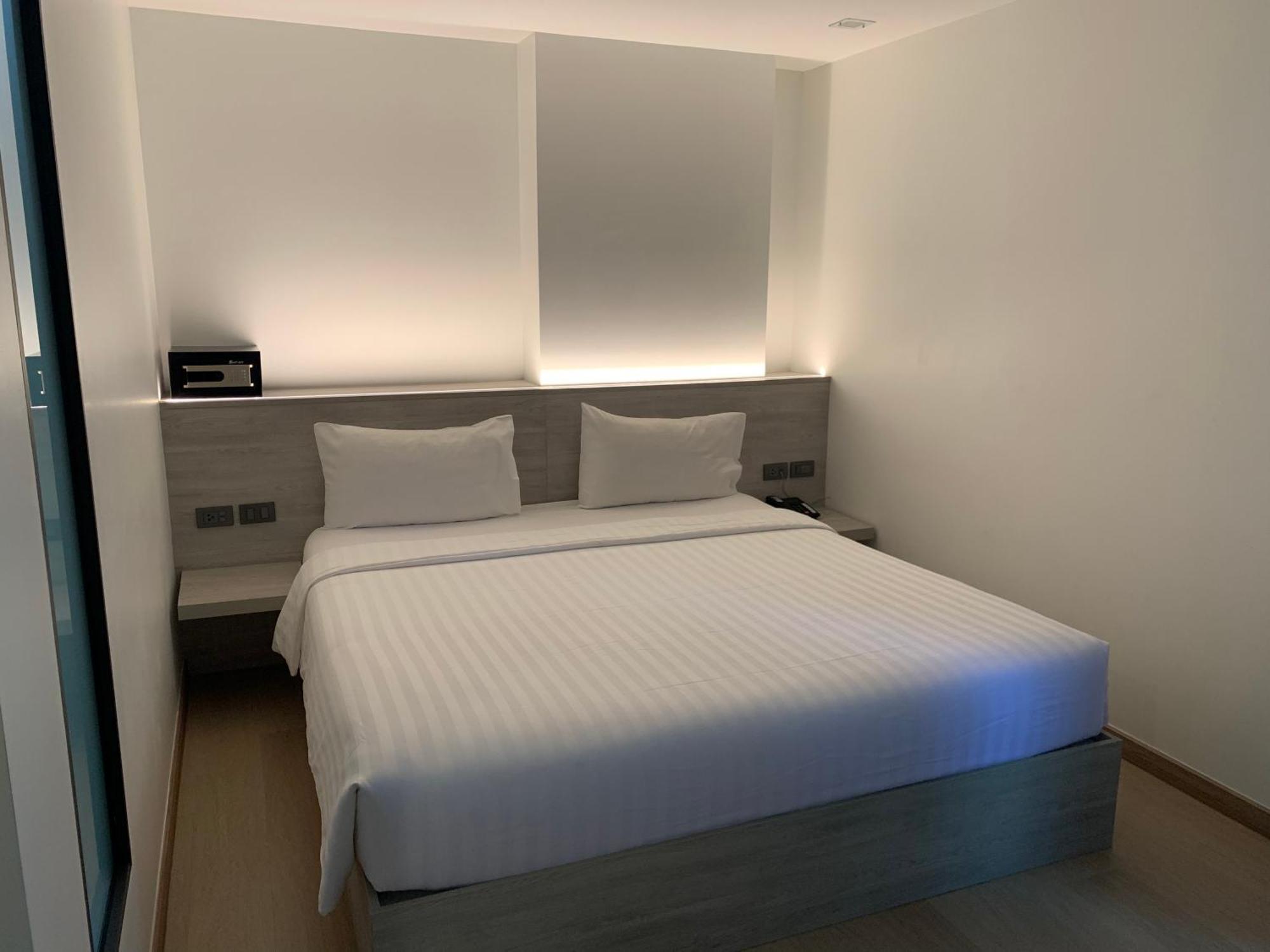 Thana Wisut Hotel Bangkok Kültér fotó