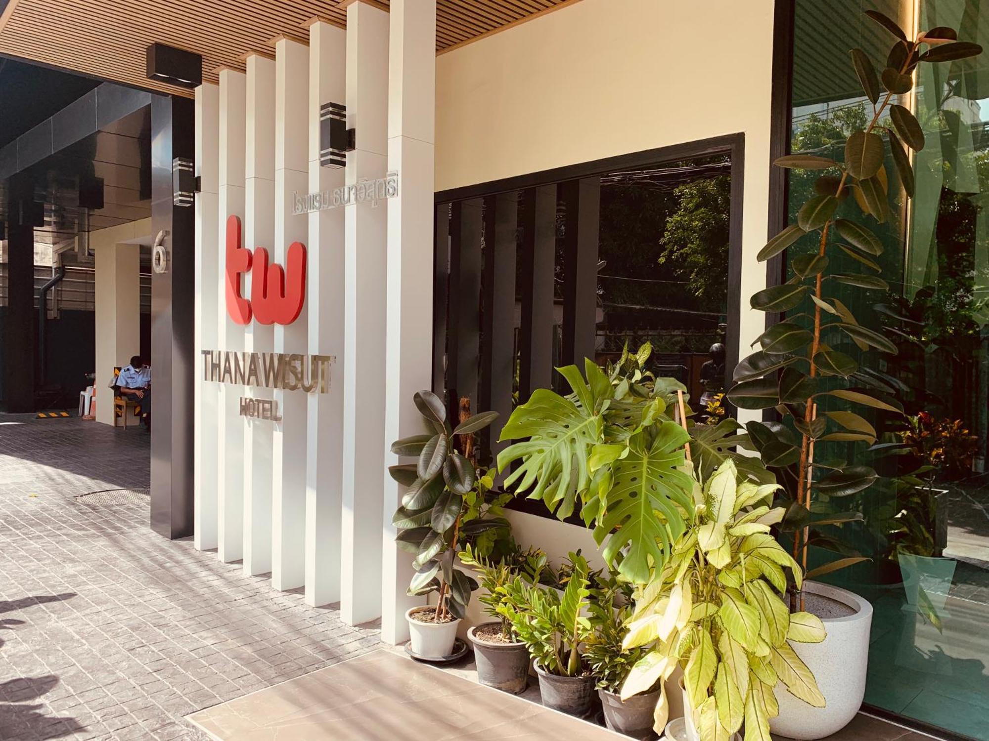 Thana Wisut Hotel Bangkok Kültér fotó