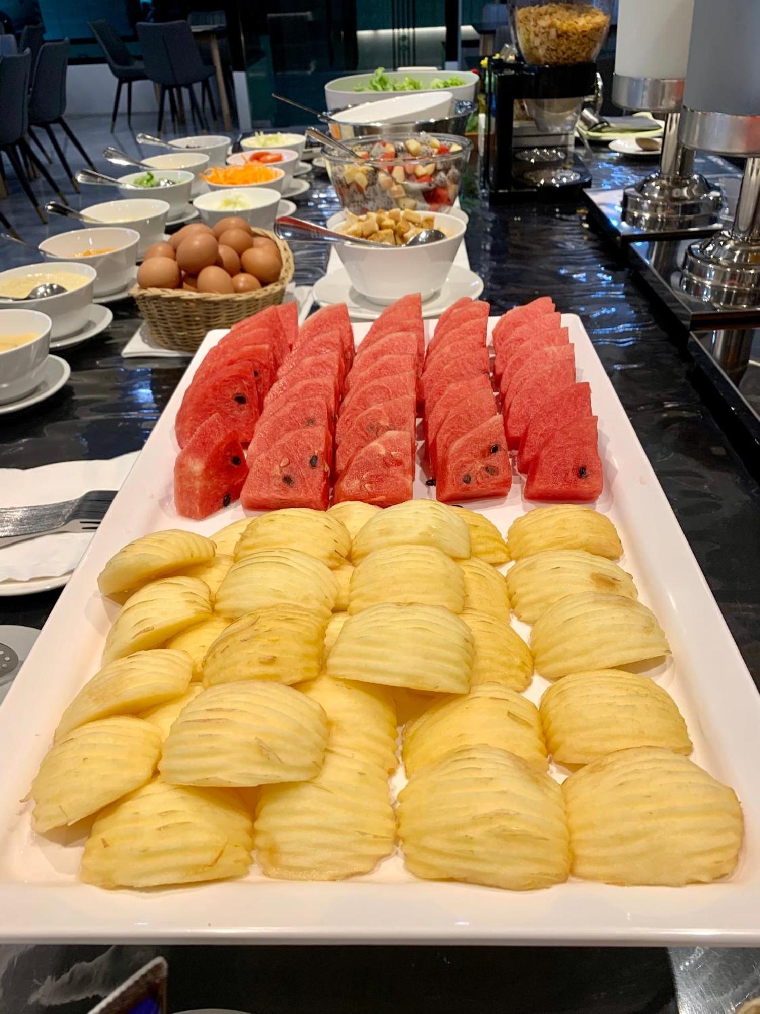 Thana Wisut Hotel Bangkok Kültér fotó